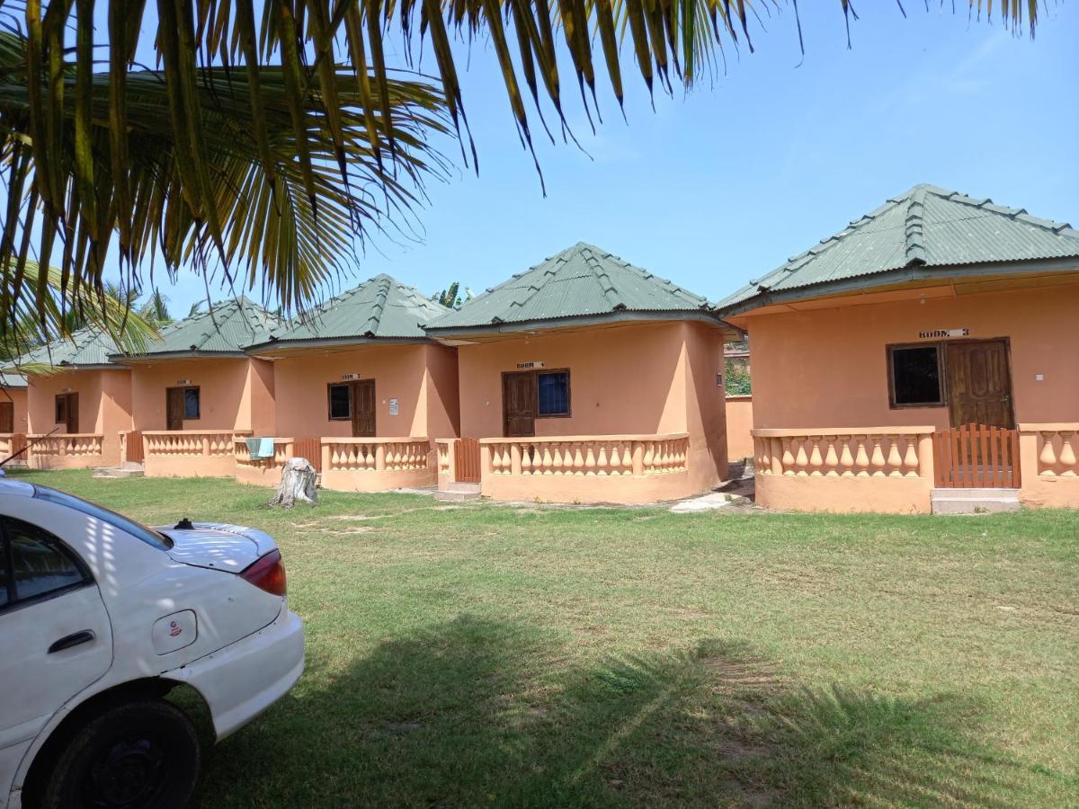 Biriwa Comfort Beach Resort المظهر الخارجي الصورة